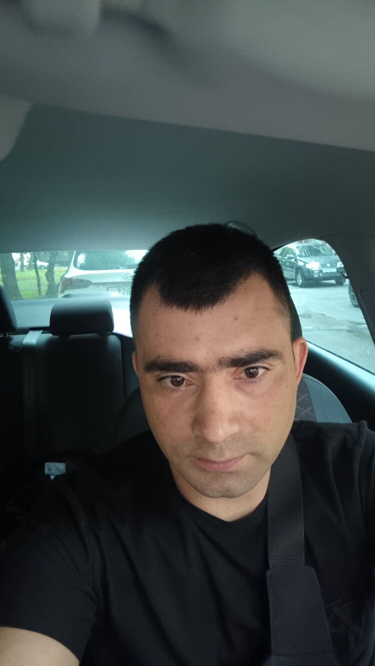  53251173  , 31 ,    