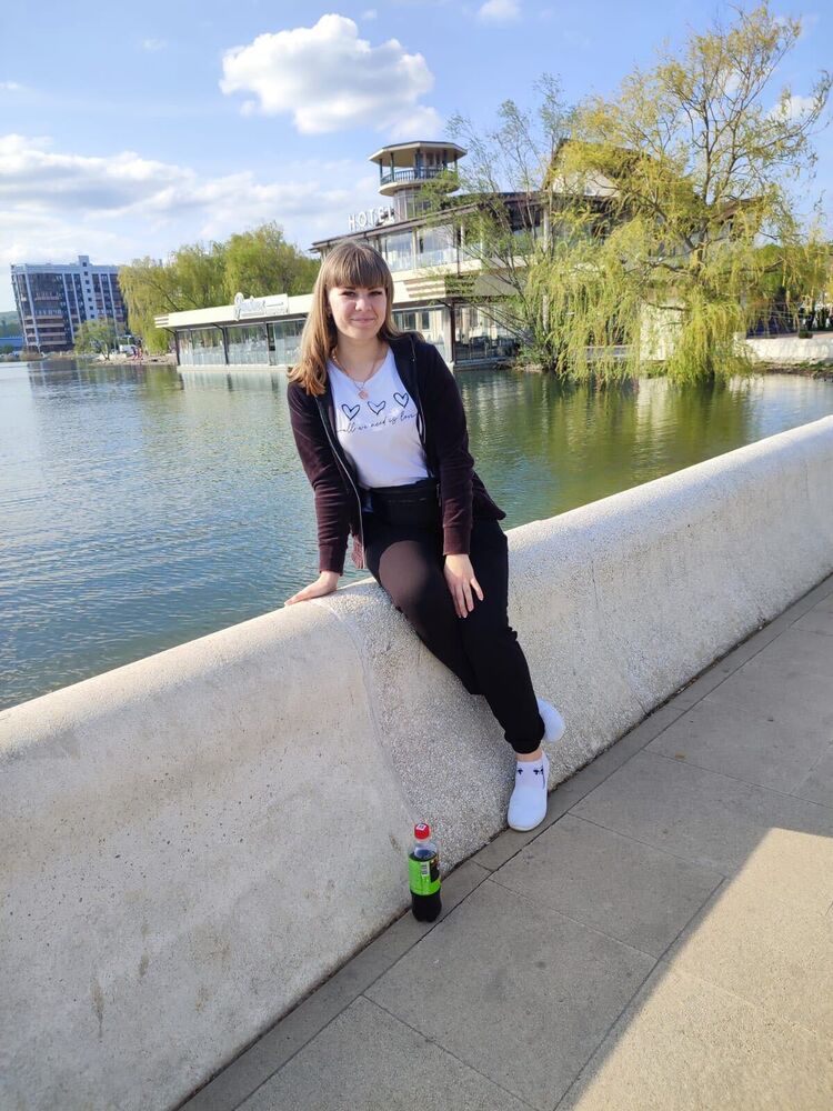  ,   , 20 ,   c 