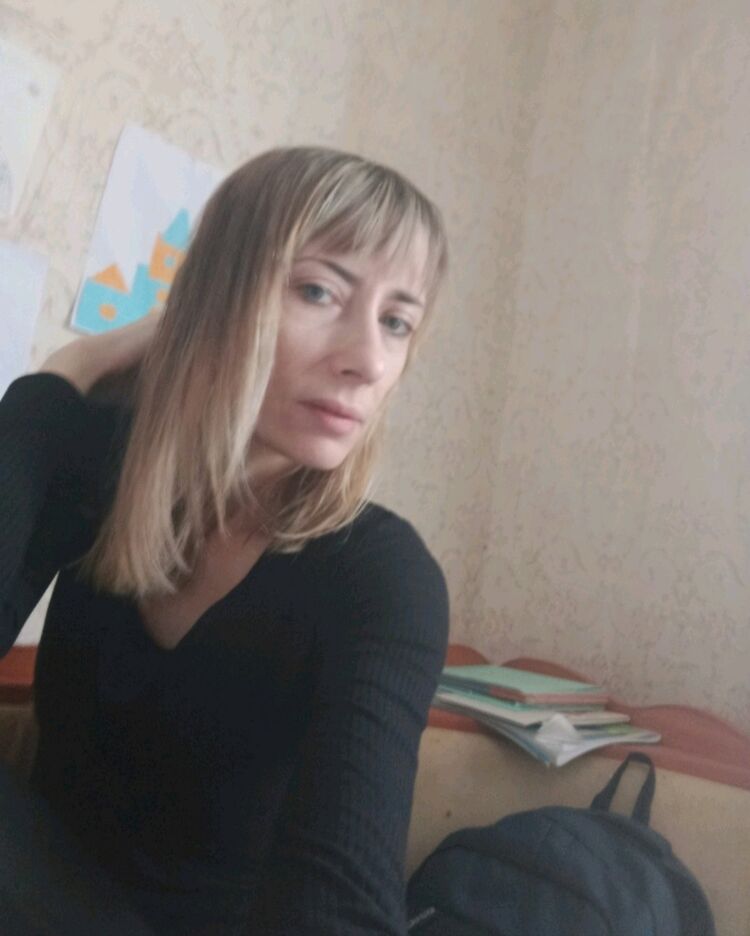  ,   Vika, 41 ,   ,   , c , 