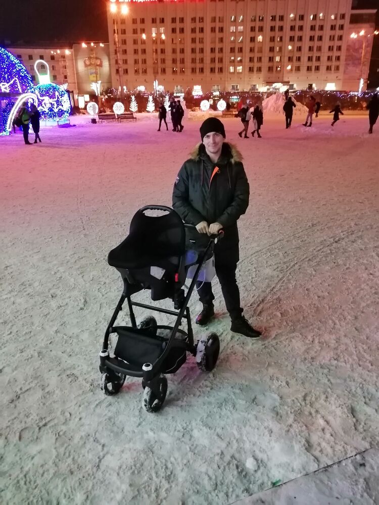 ���� 24098043 ������� �������, 37 ���, ���� ���������� � �����