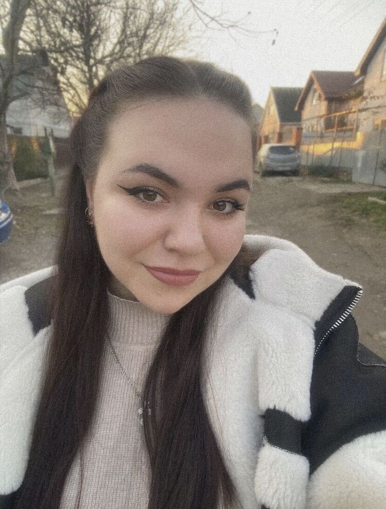  48535293  , 21 ,    