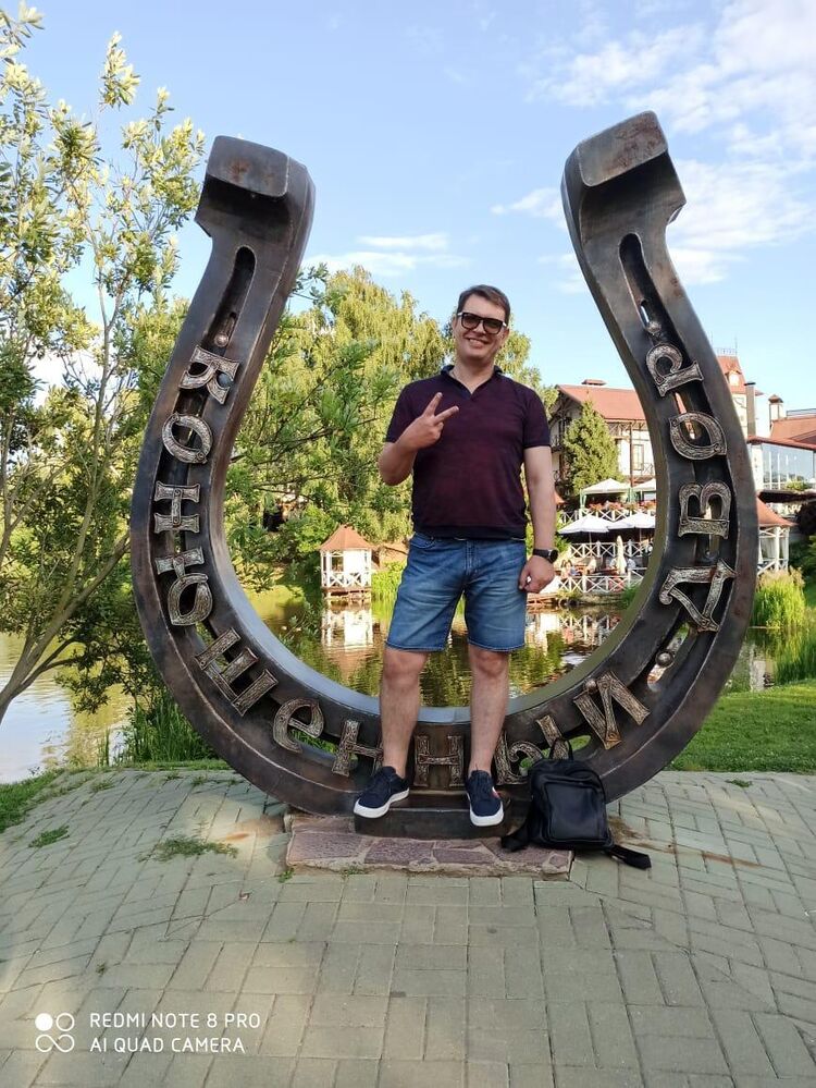  45685773  , 51 ,    