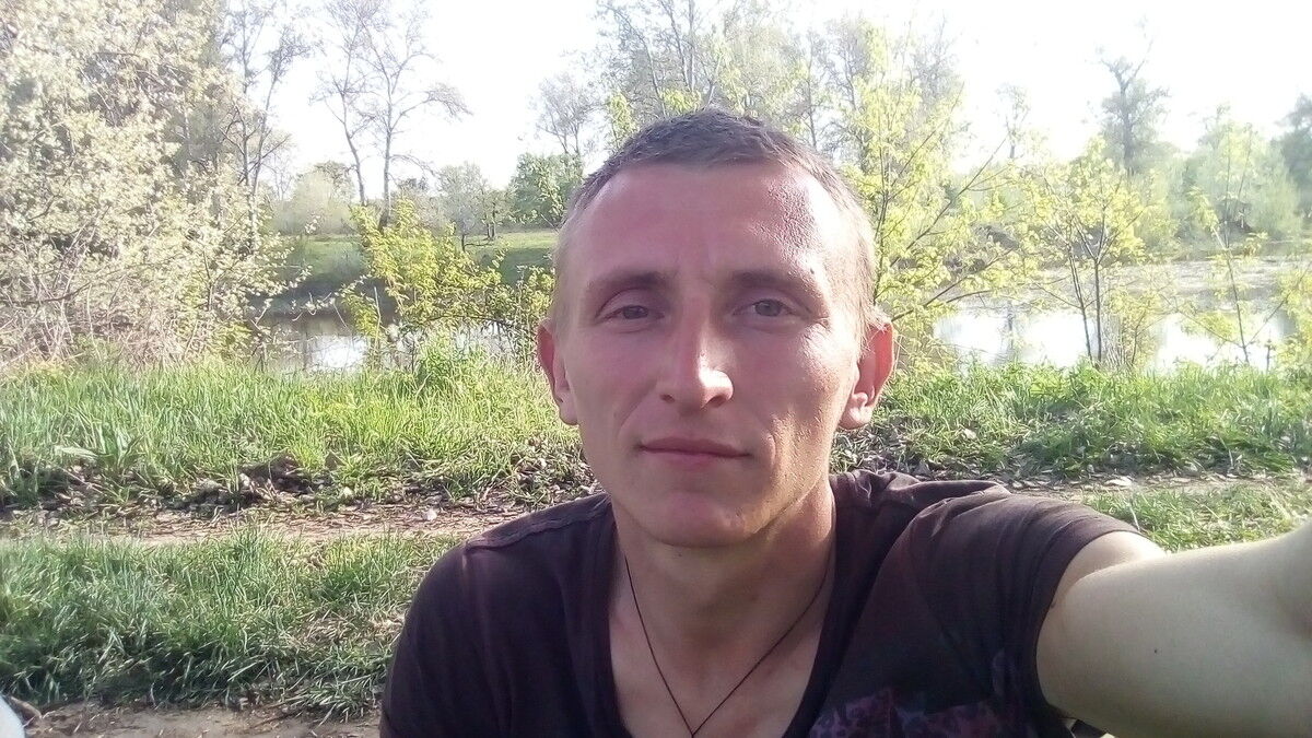  11048333  , 37 ,    
