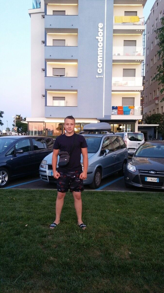 ���� 17240083 ����� �����, 24 ����, ���� ���������� � ��������