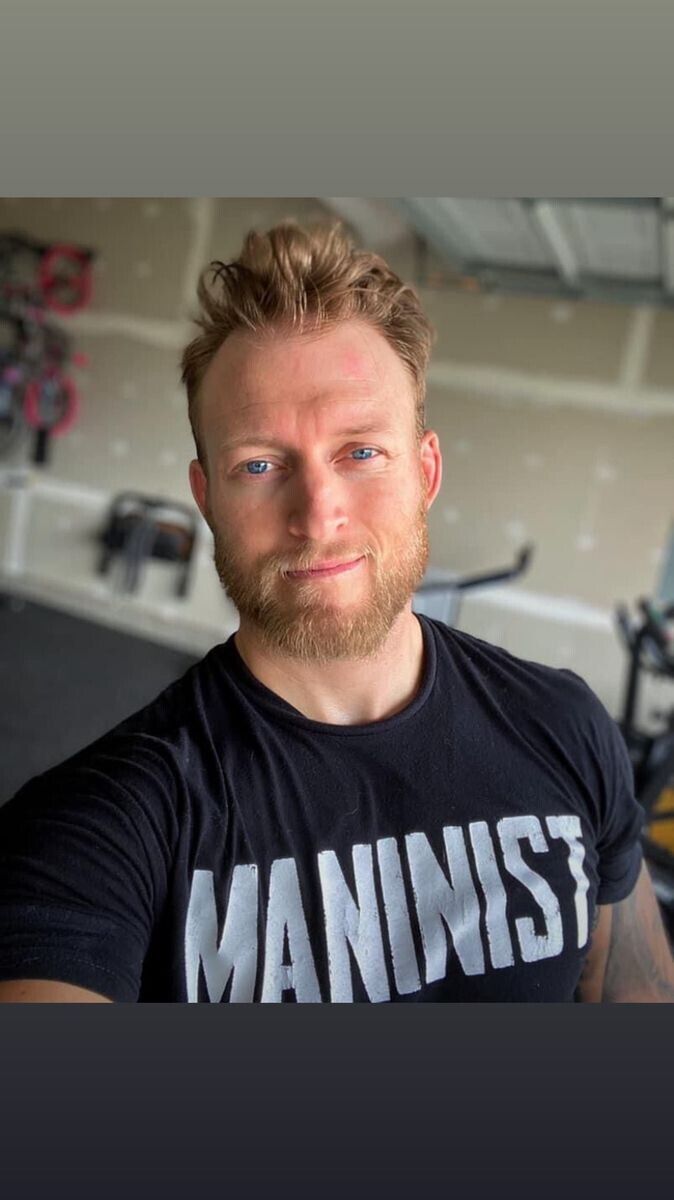  Lagos,   Steve miller, 43 ,   ,   
