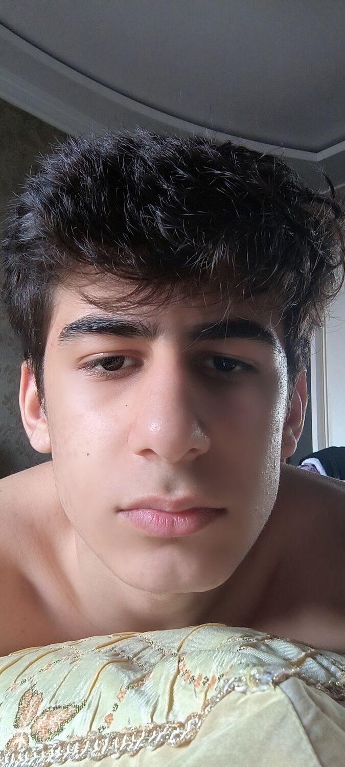  51277113  Murad, 19 ,    