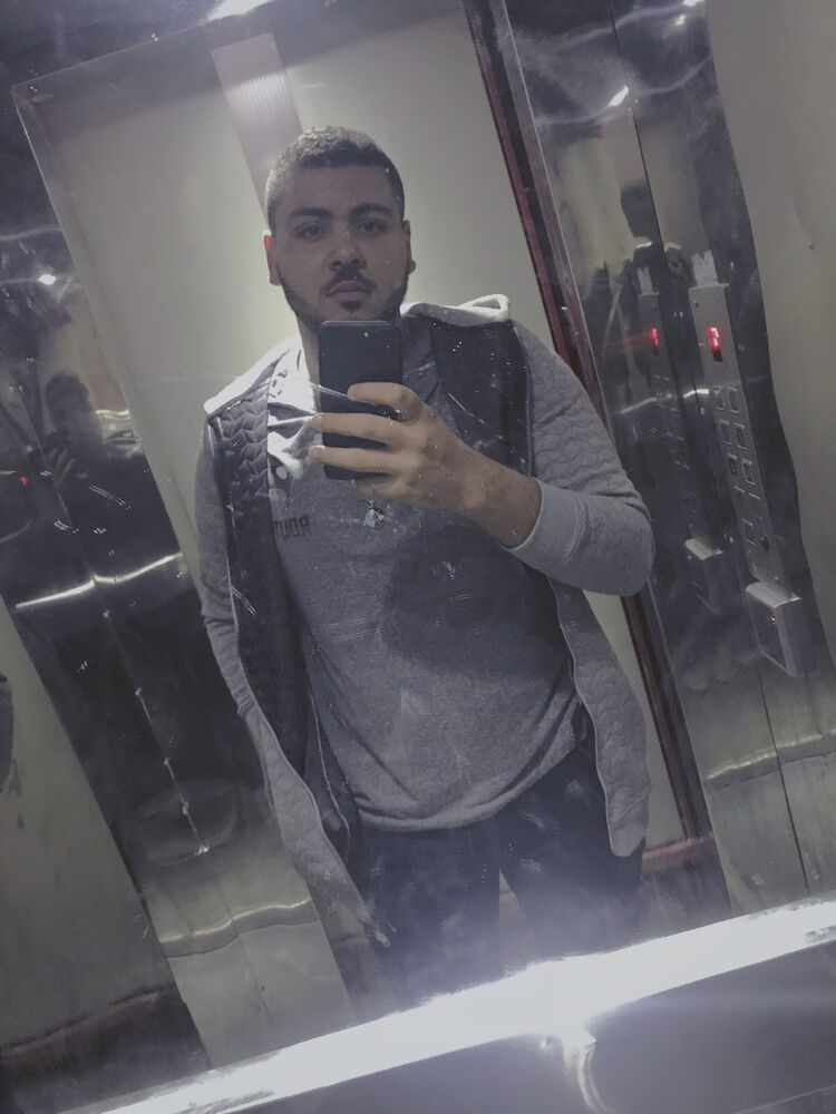  14789773  , 28 ,    