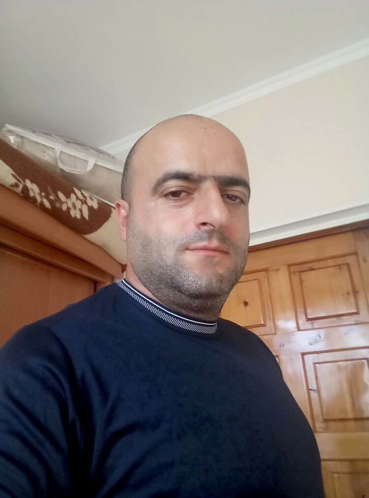  26528053  , 39 ,     