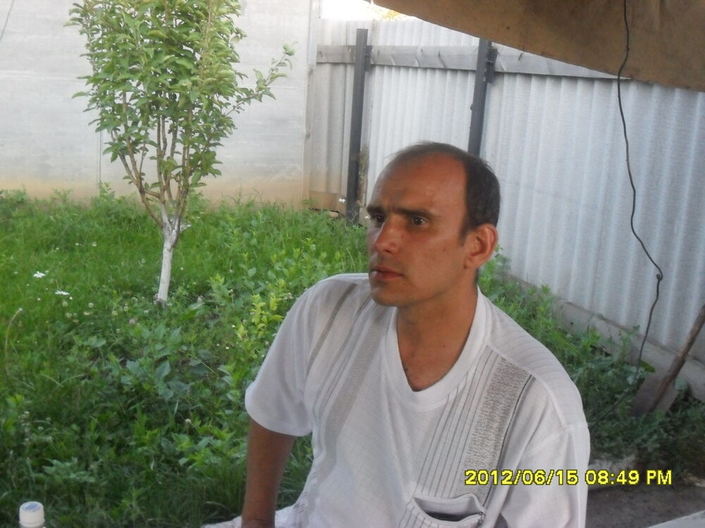  7208213  Evgenij, 49 ,    