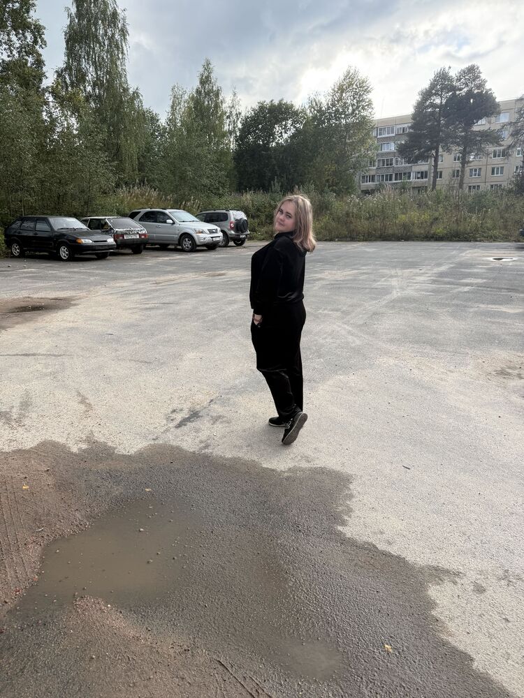  53718253  , 22 ,    