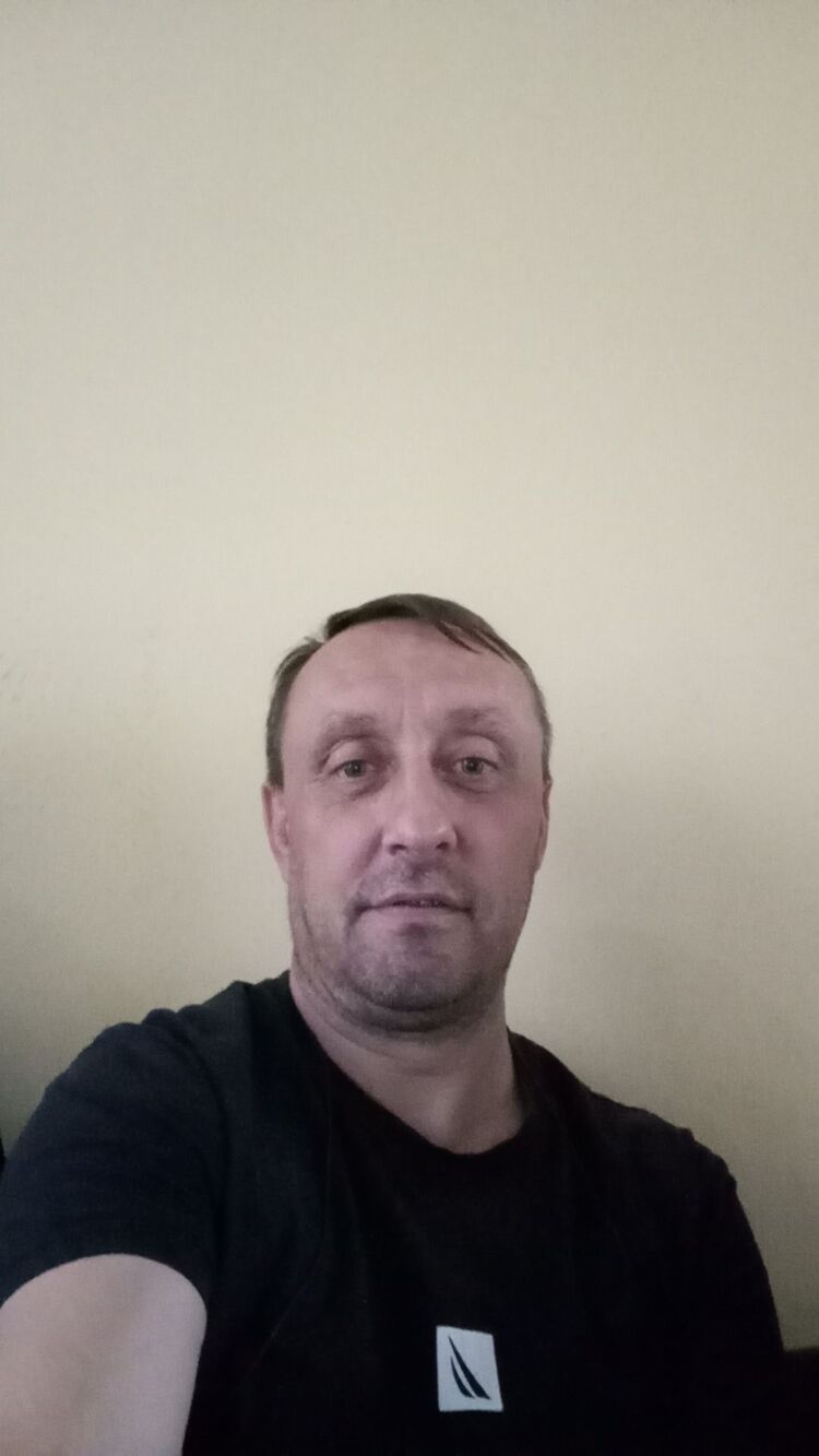  43806353  , 44 ,    