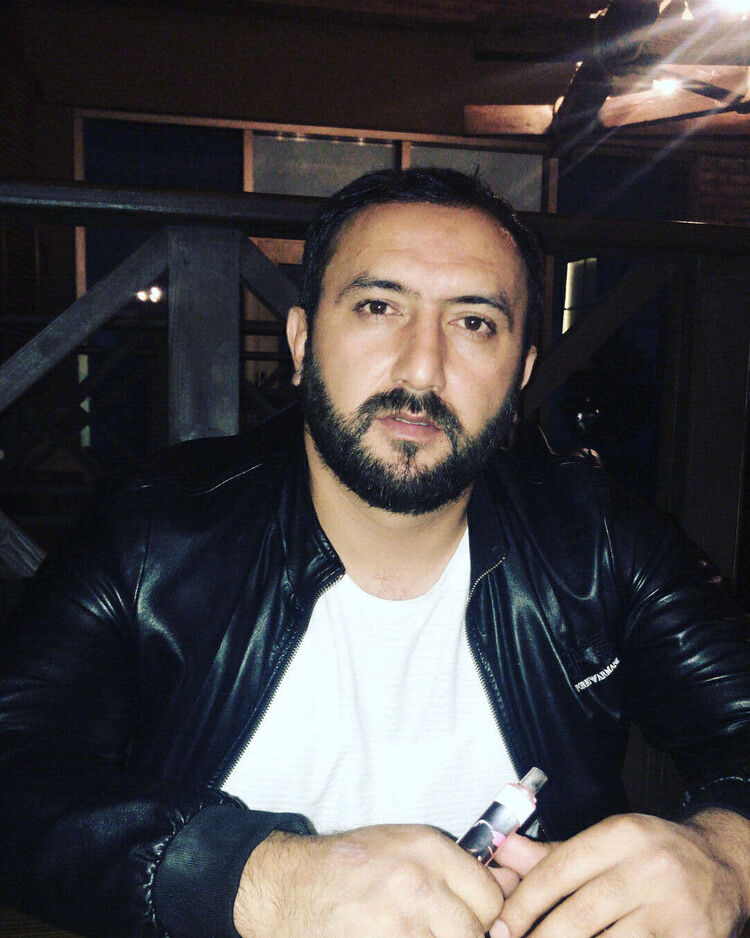  ,   Elvin, 38 ,   ,   