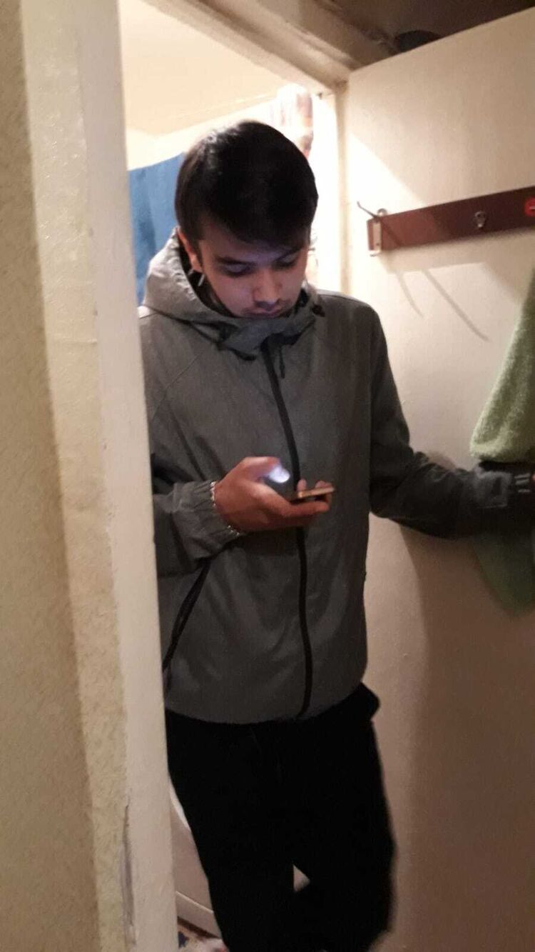  53259283  , 29 ,    