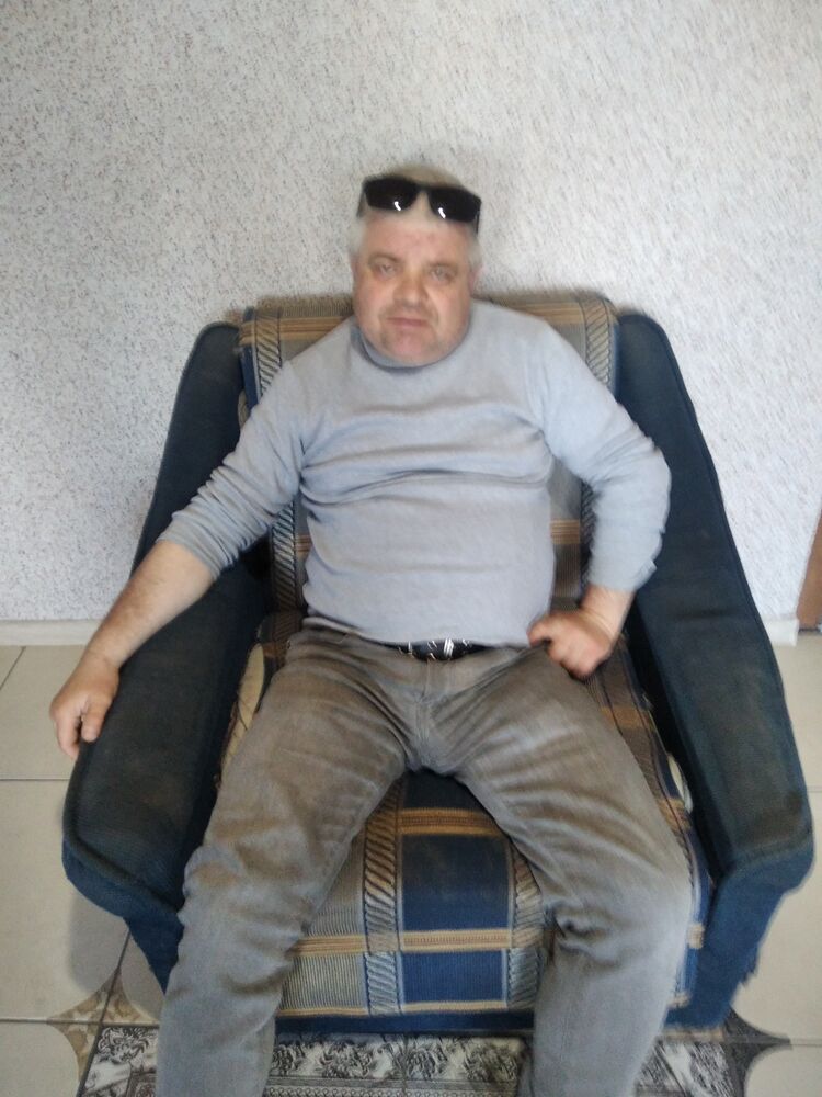  ,   Victor, 49 ,   ,   , c 