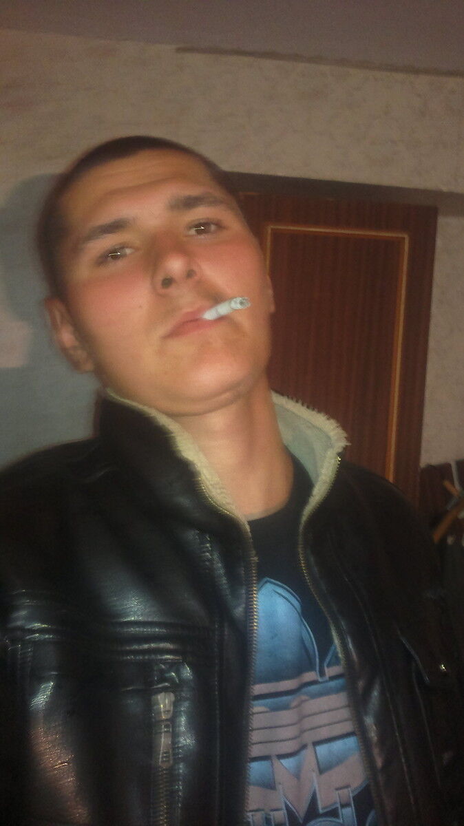  6580393  Denis, 30 ,    