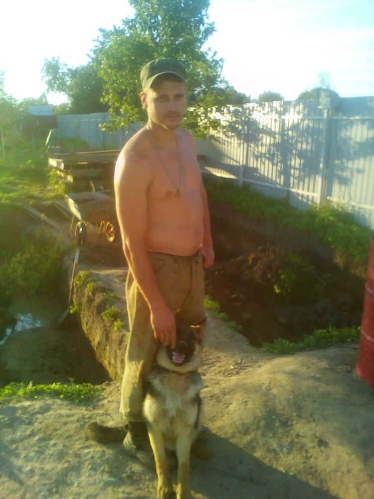  13425653  Maikal, 43 ,    