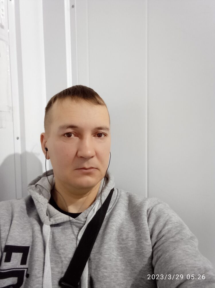  ,   Stanislav, 42 ,   ,   