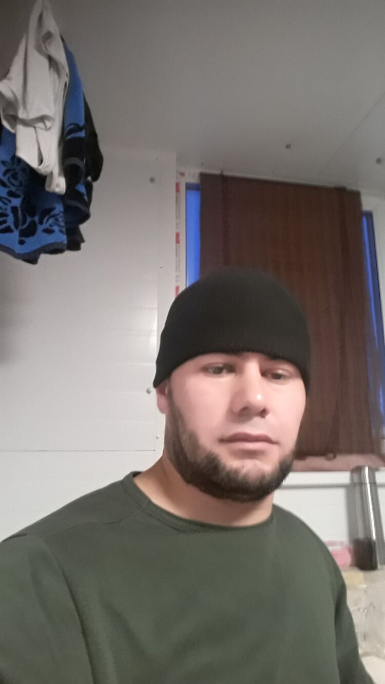  39401223  , 37 ,    