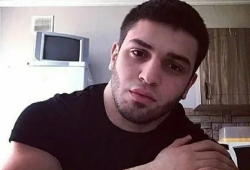  52990323  Habi, 33 ,    