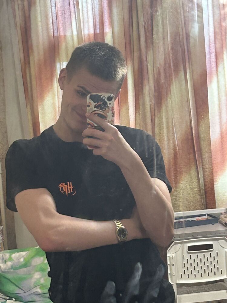  54447683  Vyacheslav, 19 ,    