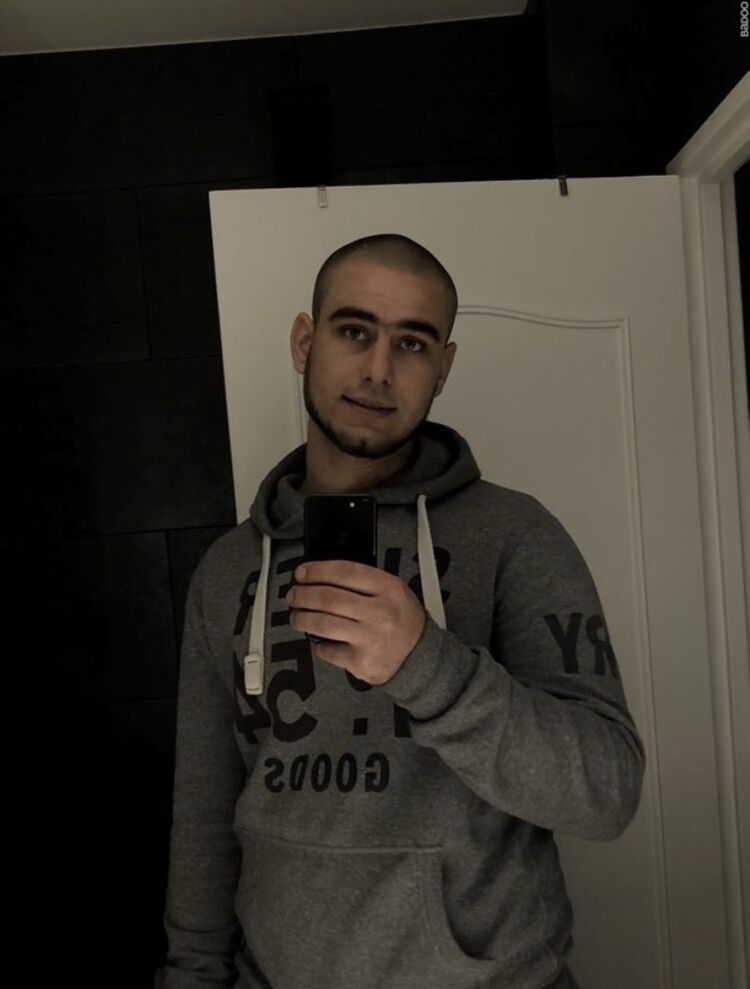 ���� 53666143 ����� Gheorghe, 22 ����, ���� ���������� � ��������