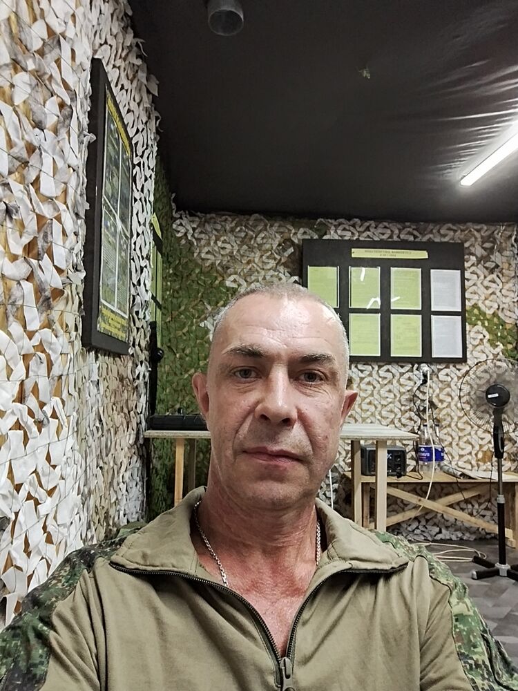  53252673  Nikolay, 47 ,    