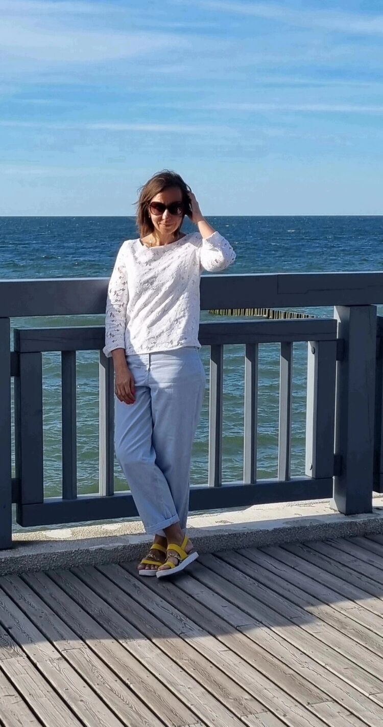  ,   , 52 ,   c 