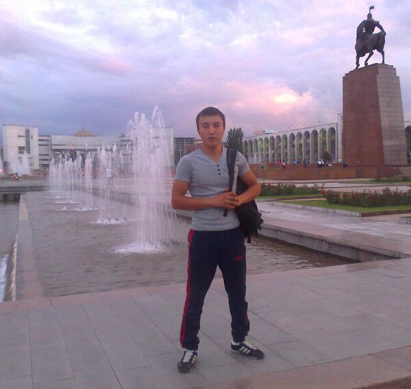  ,   Rustam, 30 ,     , c 