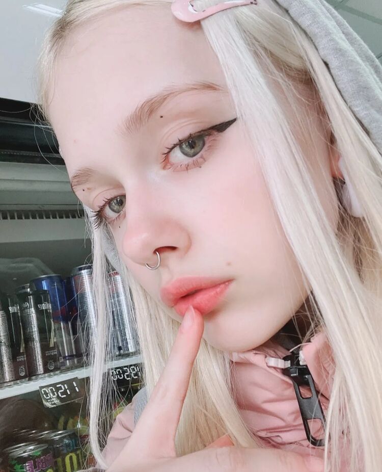 ,   , 23 ,   