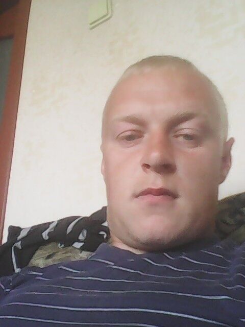  10076743  , 33 ,    