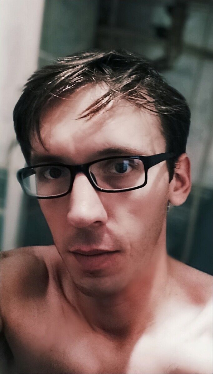 ���� 21097643 ������� ����, 33 ����, ���� ���������� � ����������