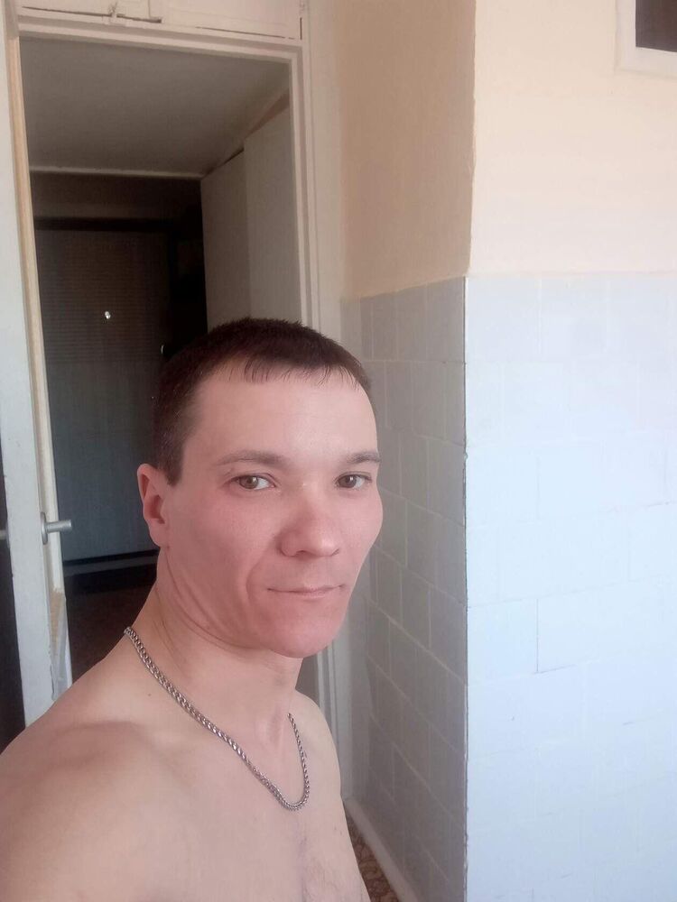  42168273  , 39 ,    