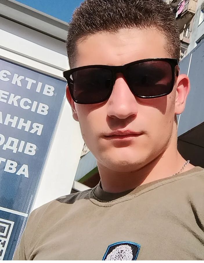  44634093  Misha, 23 ,    