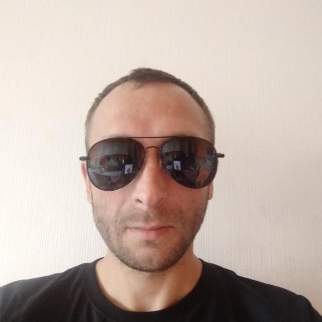  47426733  , 40 ,    