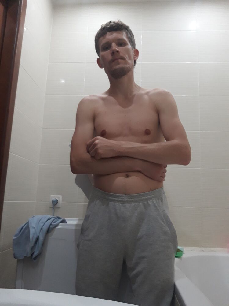  45141623  Oleg, 41 ,    