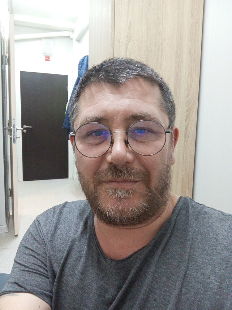  41667213  , 44 ,     