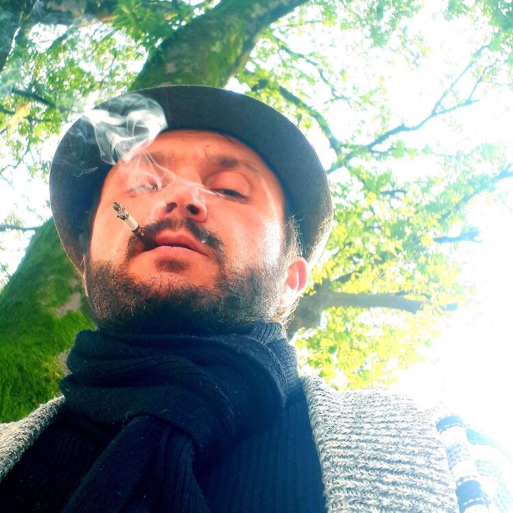  32250513  Pablito, 38 ,    -