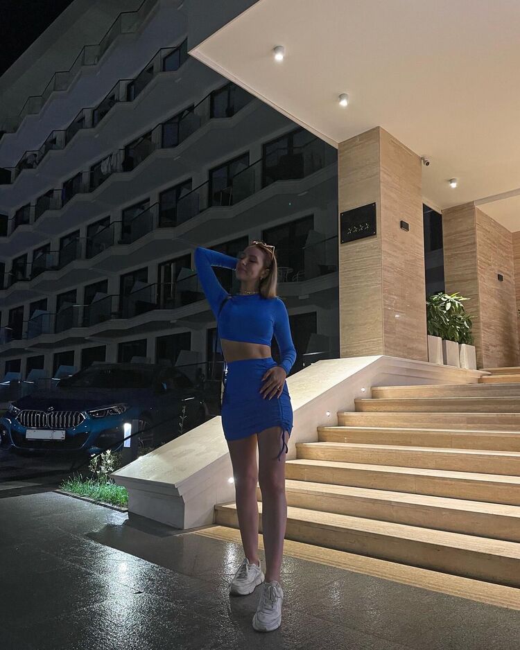  ,   , 22 ,   c , 