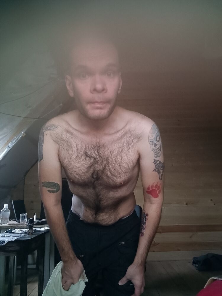  49031623  , 38 ,    