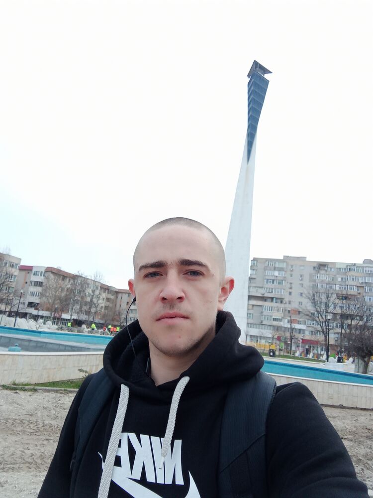  43817993  , 31 ,    