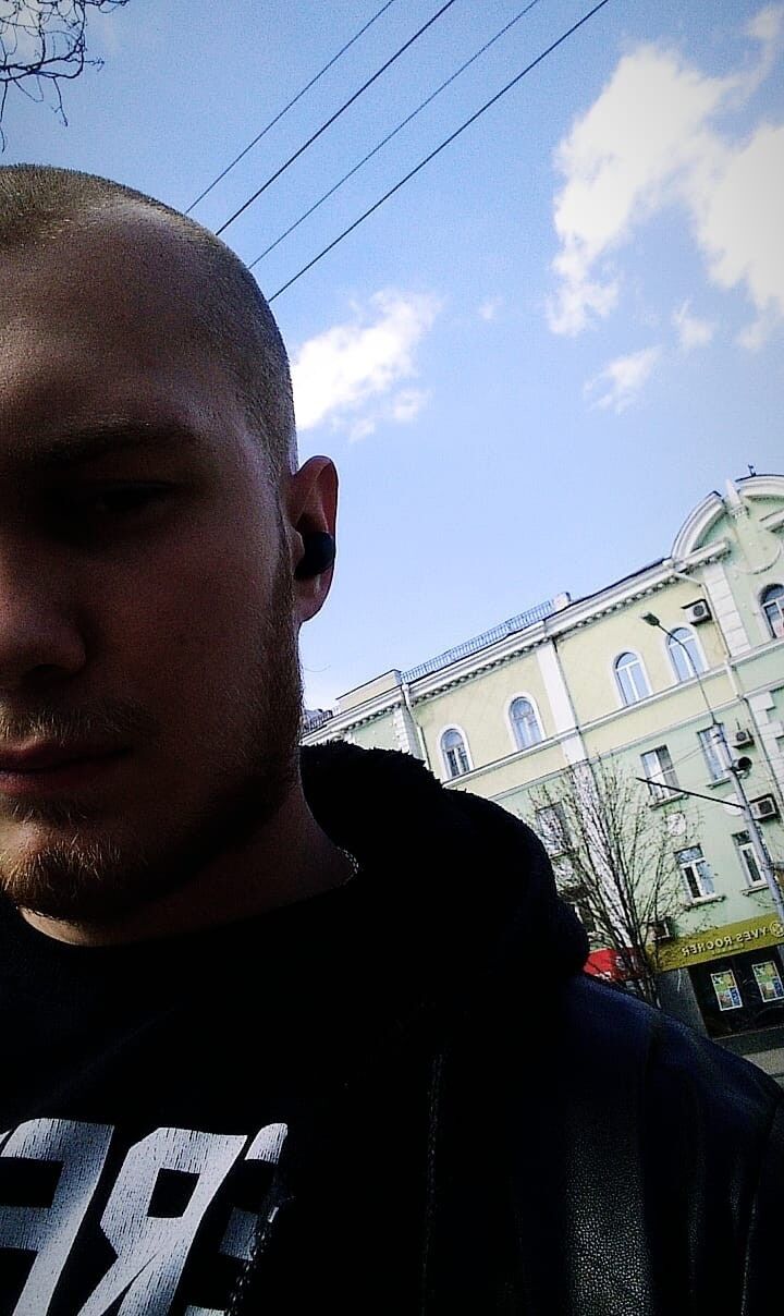  ,   Vladimir, 23 ,   ,   