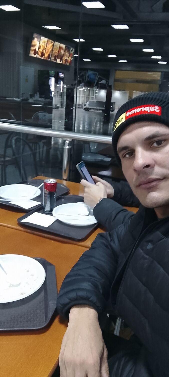  ,   Pordani, 32 ,   ,   