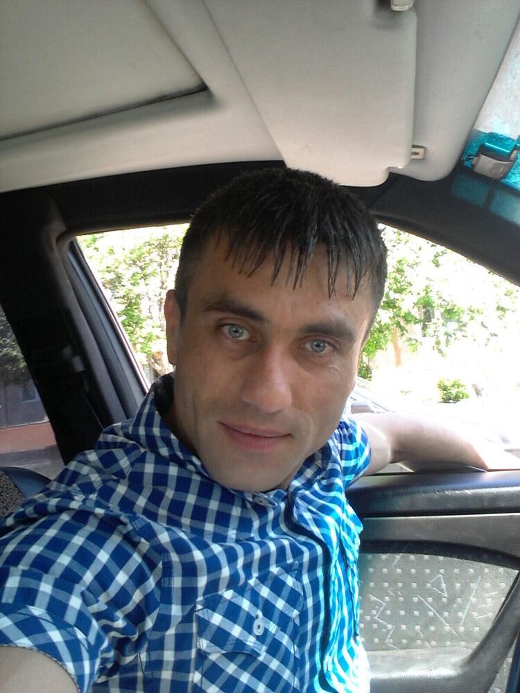  31798973  , 35 ,    