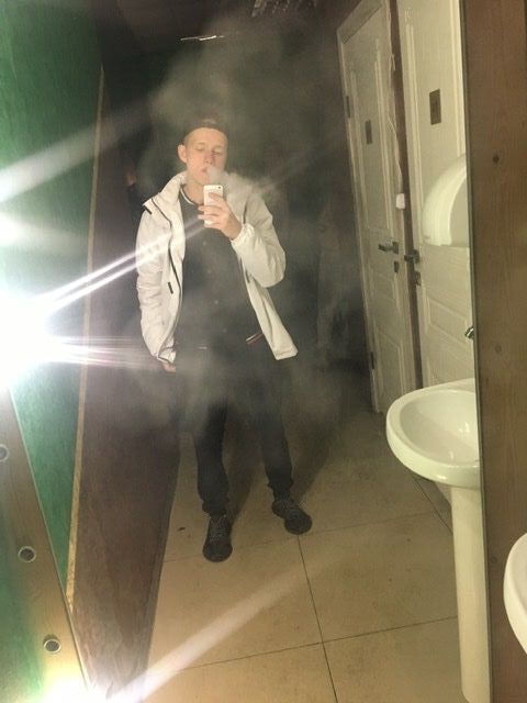  33672813  , 21 ,    