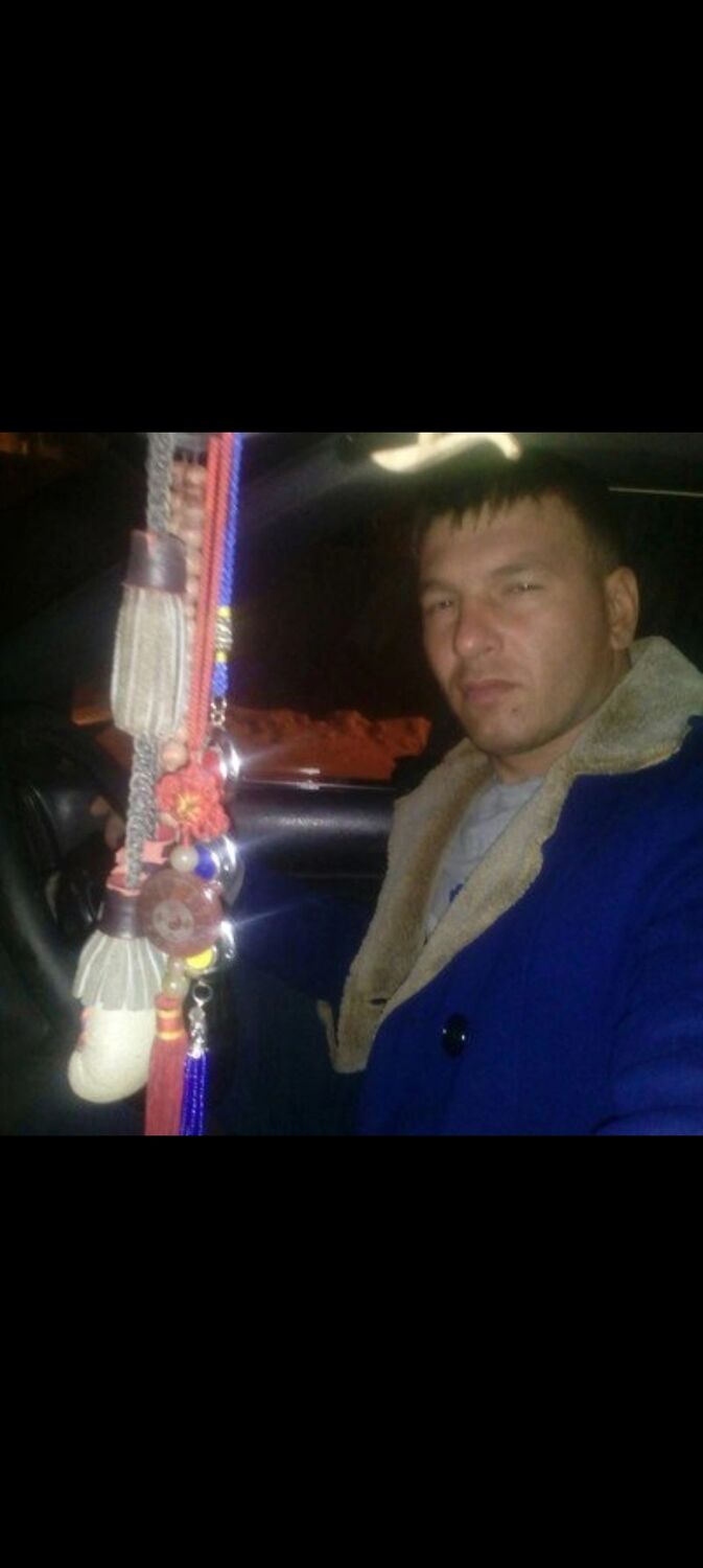  ,   Ruslan, 36 ,  