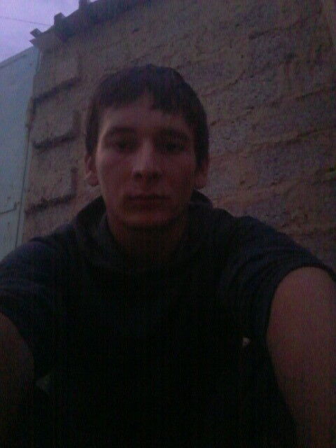  10628193  Umid, 32 ,    