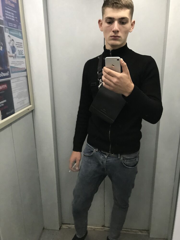  16106843  , 27 ,    