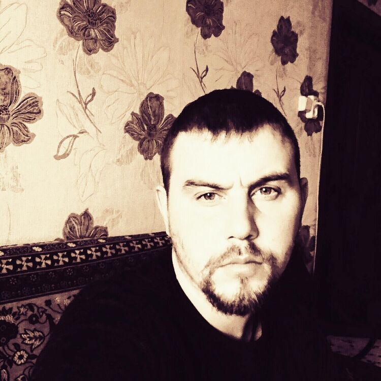  ,   Ilya, 32 ,   ,   