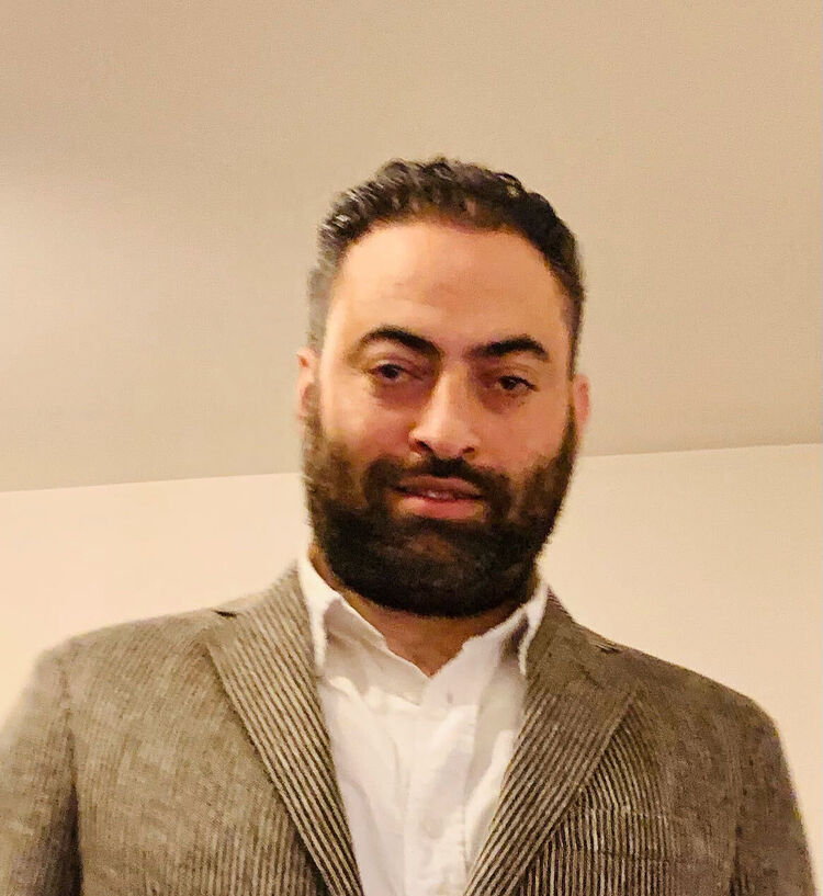  ,   Ahmed, 43 ,   ,   