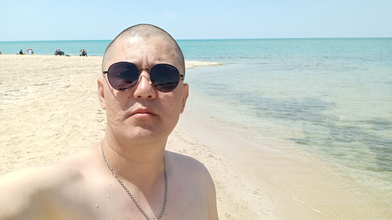  35408673  , 40 ,    
